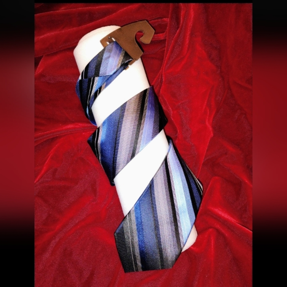 Pronto Uomo Blue and Black Striped Tie